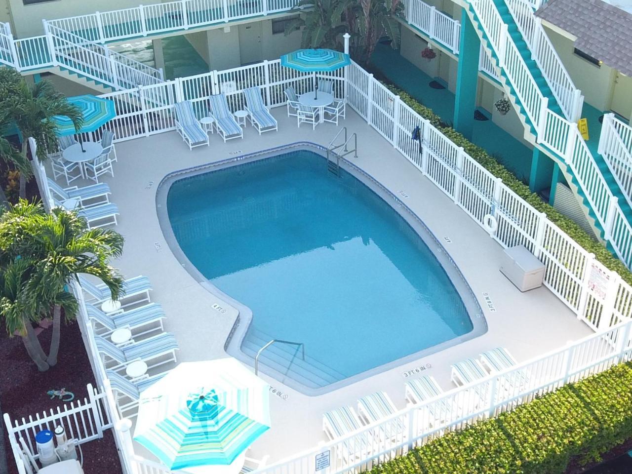 Tuckaway Shores Resort Melbourne Exteriör bild